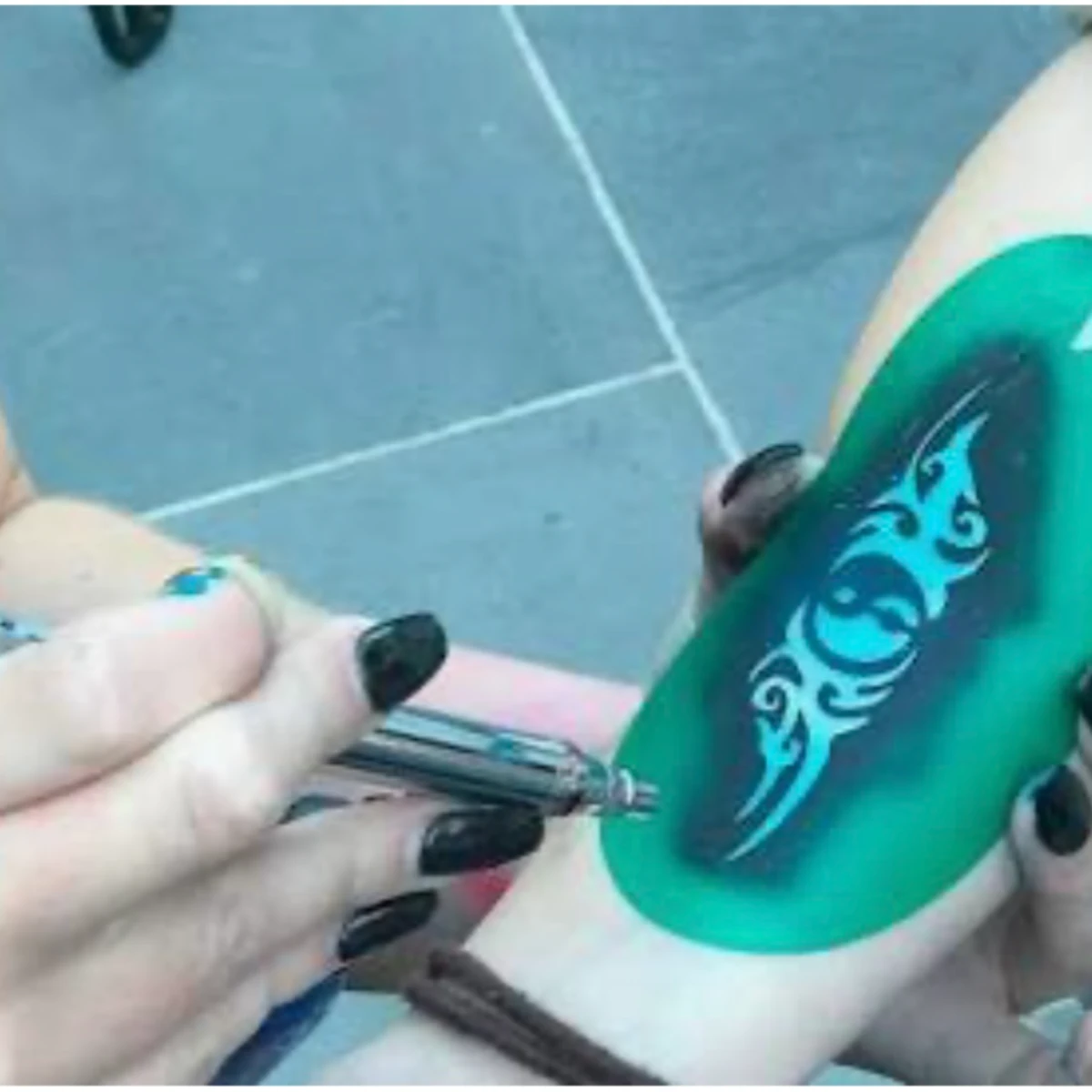 cotton-candy-clowns-airbrush-tattoos-004