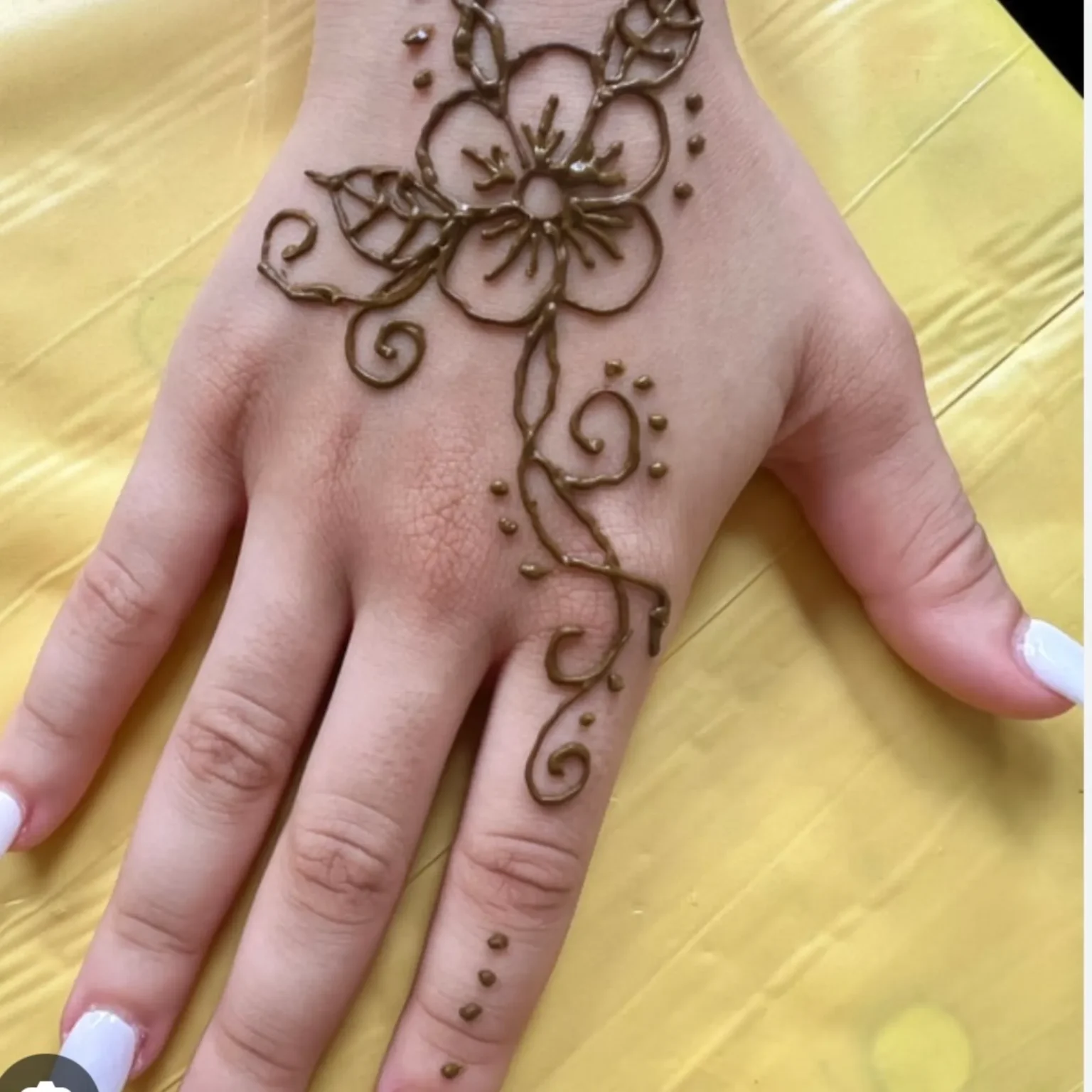 cotton-candy-clowns-henna-tattoo-art-004