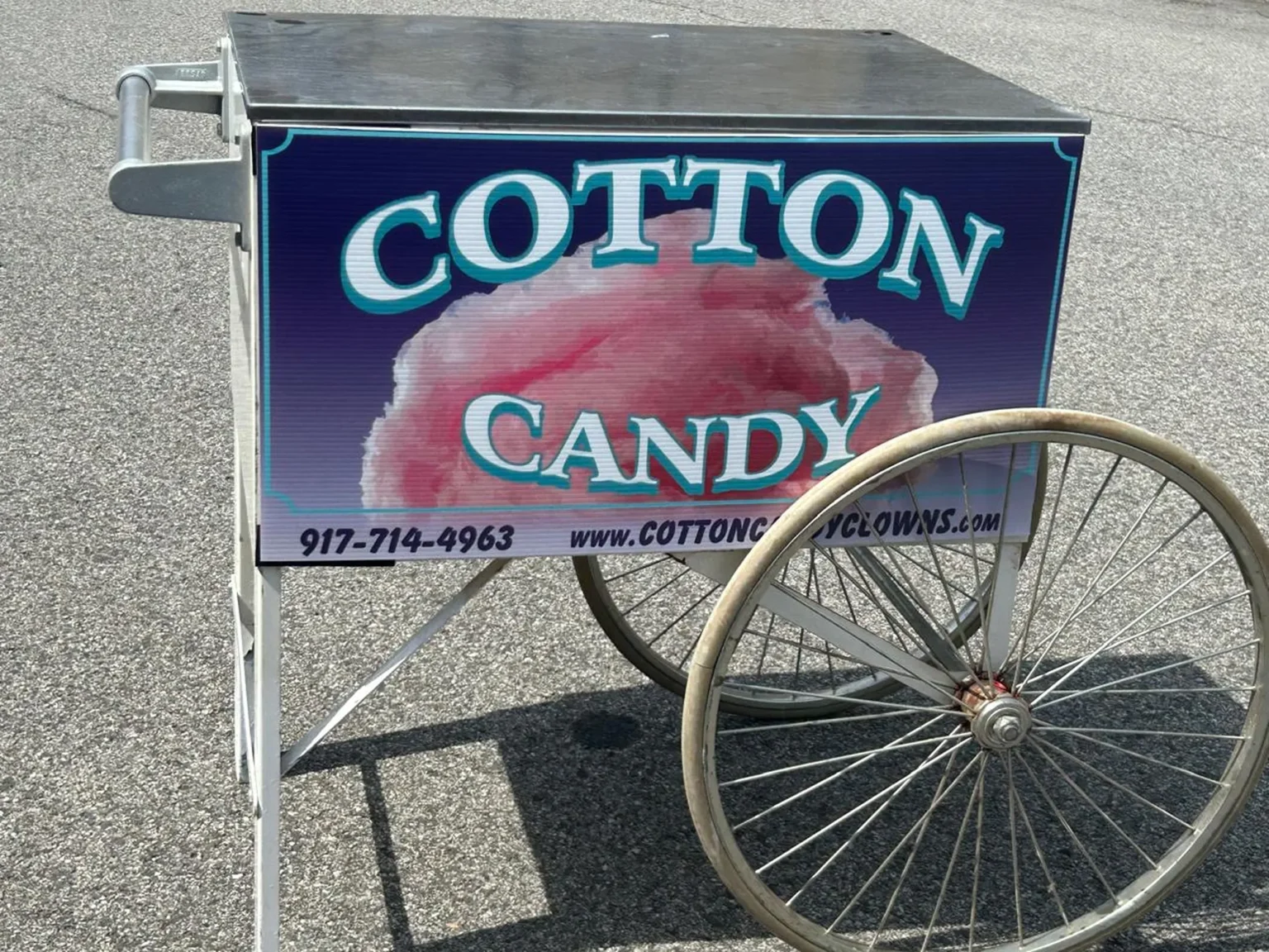 cotton-candy-clowns-cotton-candy-cart-001