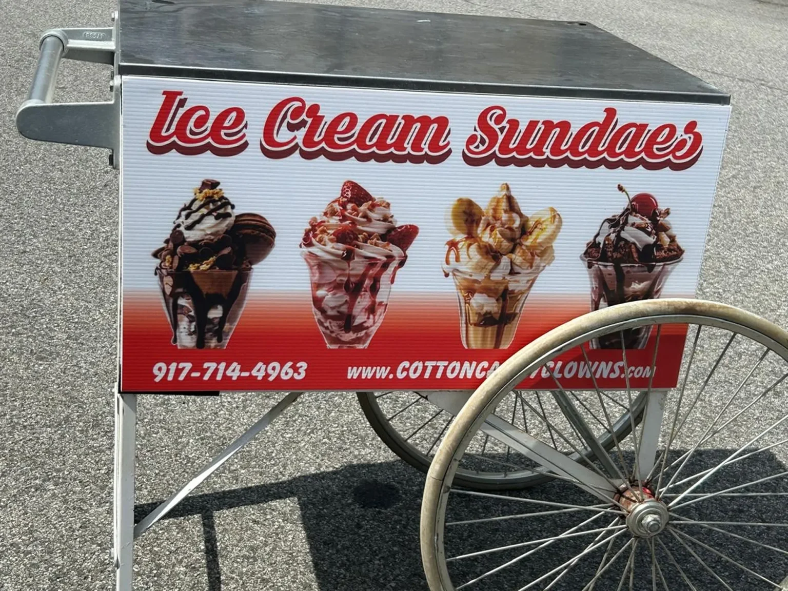 cotton-candy-clowns-sundae-cart-001